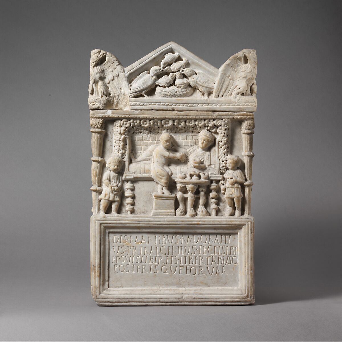 Marble cinerary chest with lid, Marble, Roman